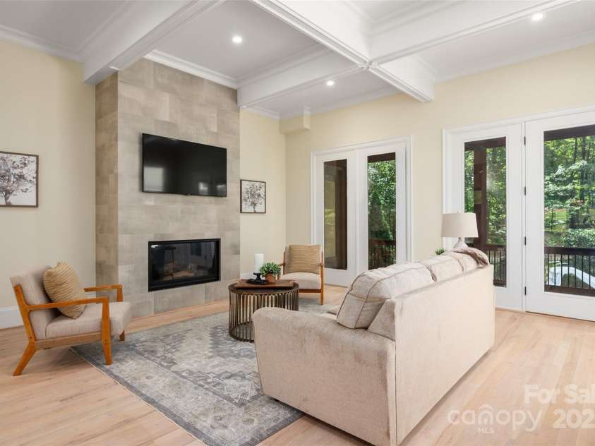 1500 Tarrington Way, Wesley Chapel, NC 28079.  MLS# CAR4260125, YatesRealty ID 16079. Family Room with coffered ceiling