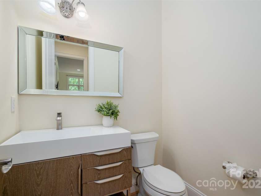 1500 Tarrington Way, Wesley Chapel, NC 28079.  MLS# CAR4260125, YatesRealty ID 16079. Powder room