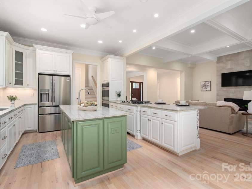 1500 Tarrington Way, Wesley Chapel, NC 28079.  MLS# CAR4260125, YatesRealty ID 16079. Spacious kitchen with center island and eat at breakfast bar