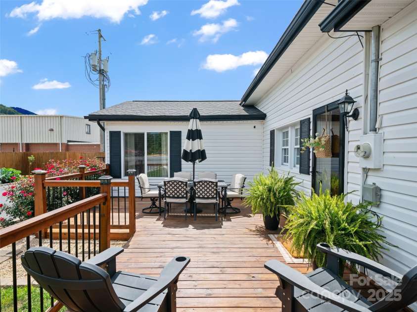 12240 NC Highway 226 None, Bakersville, NC 28705.  MLS# CAR4299075, YatesRealty ID 1608. 