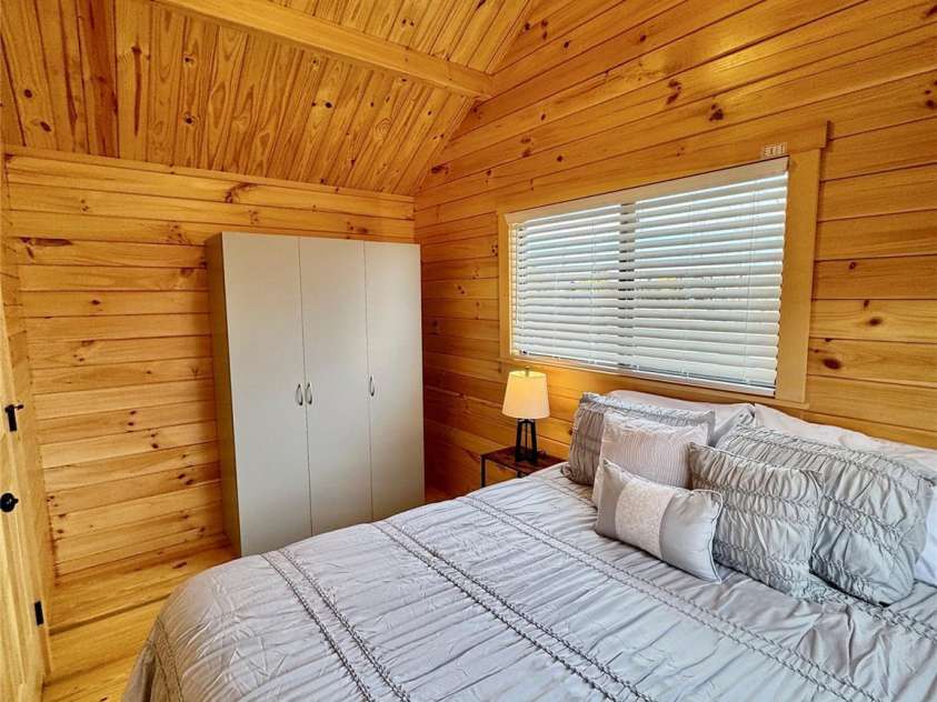 37 Bream Loop Road, Marion, NC 28752.  MLS# CAR4292432, YatesRealty ID 16081. 