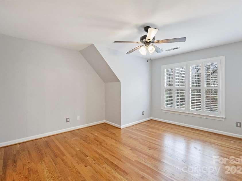 8000 Greencastle Drive, Charlotte, NC 28210.  MLS# CAR4223017, YatesRealty ID 16081. Bedroom 2 - with ensuite bath on 2nd floor