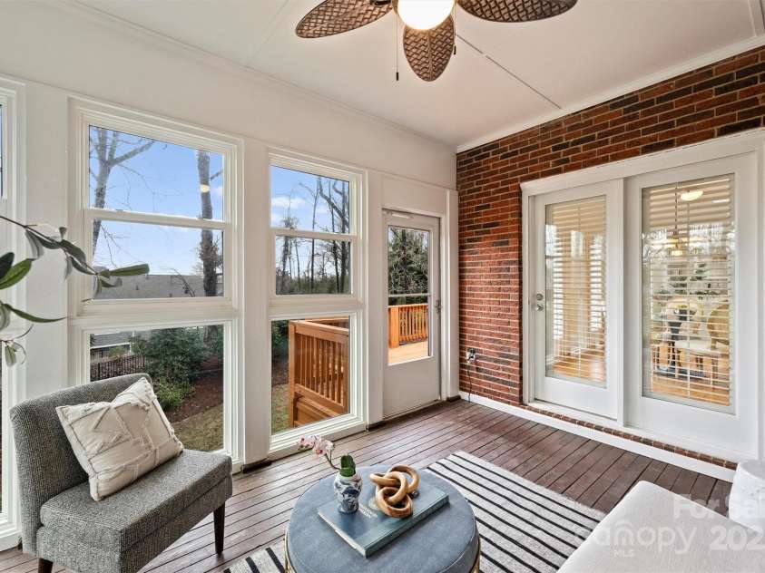 8000 Greencastle Drive, Charlotte, NC 28210.  MLS# CAR4223017, YatesRealty ID 16081. Sunroom off Kitchen - main level