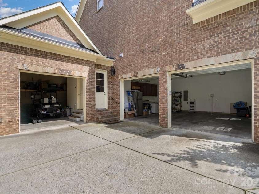 16109 Reynolds Drive, Indian Land, SC 29707.  MLS# CAR4255287, YatesRealty ID 16082. 3-car attached garage