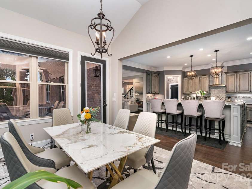 16109 Reynolds Drive, Indian Land, SC 29707.  MLS# CAR4255287, YatesRealty ID 16082. Breakfast to kitchen