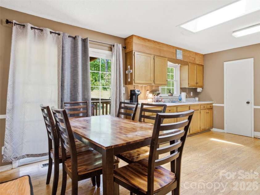 450 Washington Street, Forest City, NC 28043.  MLS# CAR4374908, YatesRealty ID 16082. 