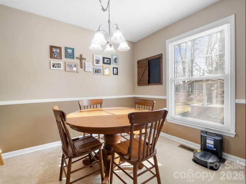 1409 Thea Drive, Shelby, NC 28150.  MLS# CAR4346198, YatesRealty ID 16083. 