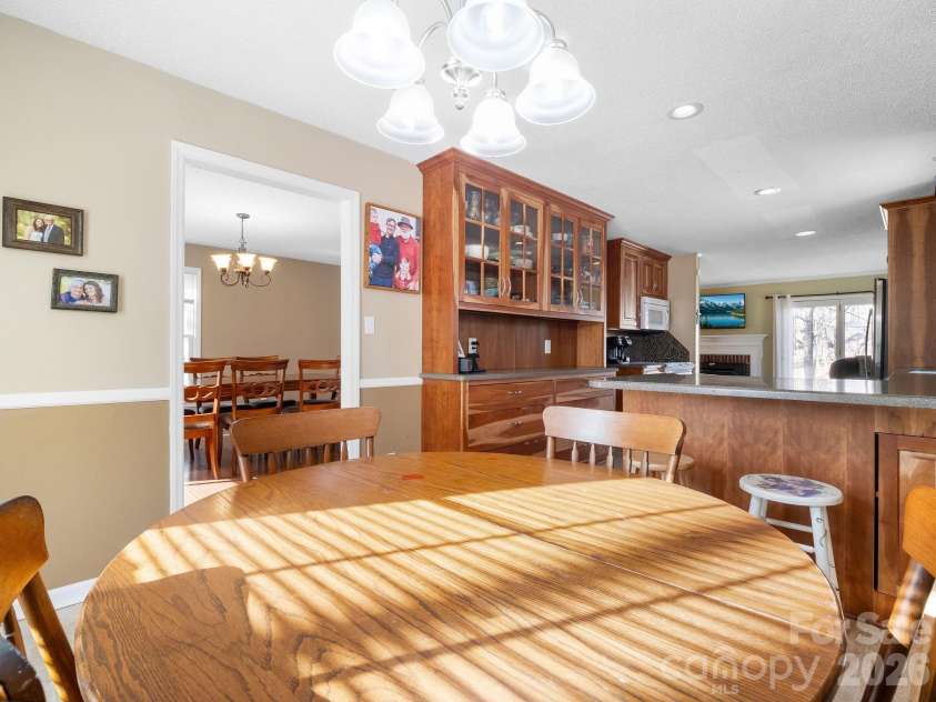 1409 Thea Drive, Shelby, NC 28150.  MLS# CAR4346198, YatesRealty ID 16083. 