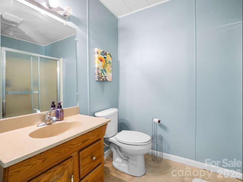 1409 Thea Drive, Shelby, NC 28150.  MLS# CAR4346198, YatesRealty ID 16083. 