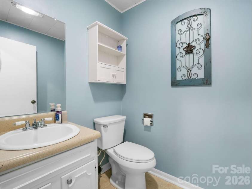 1409 Thea Drive, Shelby, NC 28150.  MLS# CAR4346198, YatesRealty ID 16083. 