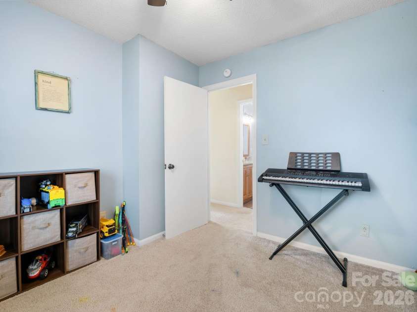 1409 Thea Drive, Shelby, NC 28150.  MLS# CAR4346198, YatesRealty ID 16083. 