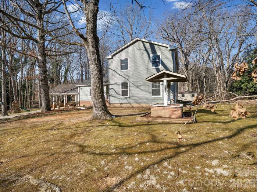 1409 Thea Drive, Shelby, NC 28150.  MLS# CAR4346198, YatesRealty ID 16083. 