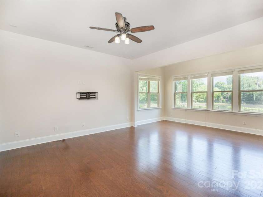 8513 Garden View Drive, Charlotte, NC 28277.  MLS# CAR4278846, YatesRealty ID 16083. 