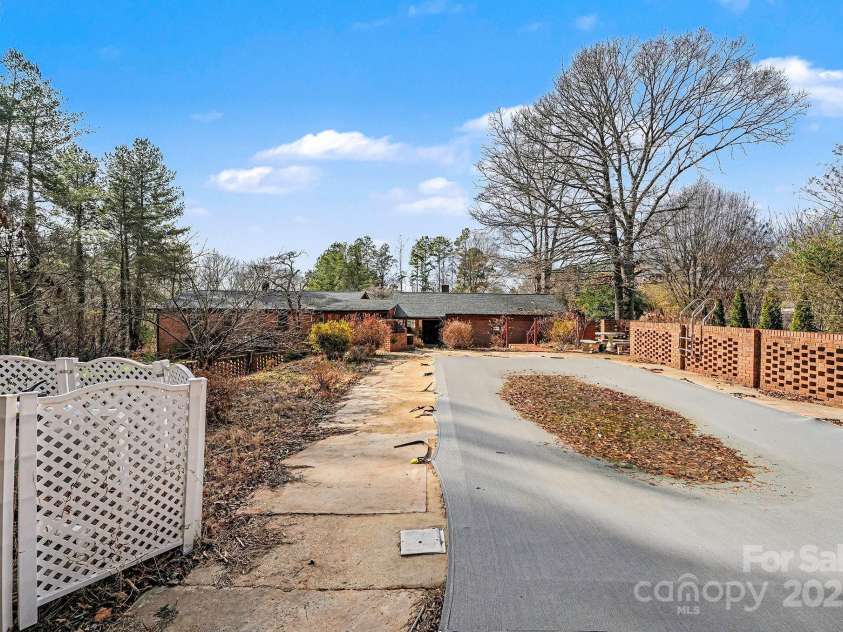 3442 Lester Street, Conover, NC 28613.  MLS# CAR4331167, YatesRealty ID 16084. 