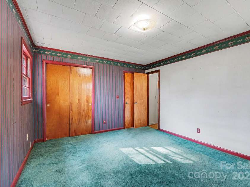 3442 Lester Street, Conover, NC 28613.  MLS# CAR4331167, YatesRealty ID 16084. 