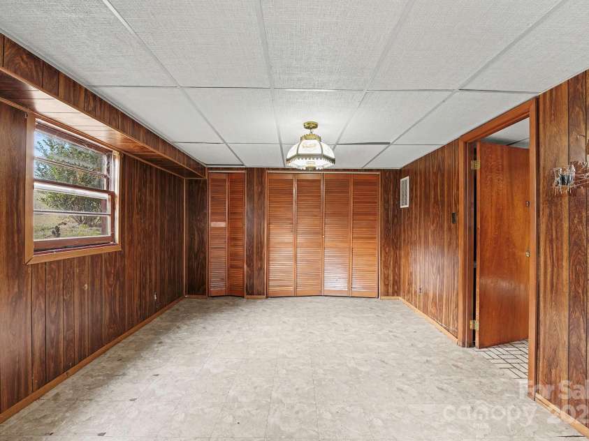 3442 Lester Street, Conover, NC 28613.  MLS# CAR4331167, YatesRealty ID 16084. 