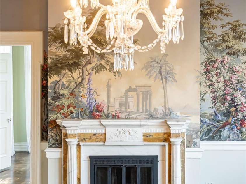 407 Vanderbilt Road, Asheville, NC 28803.  MLS# CAR4220669, YatesRealty ID 1609. Incredible wall mural in the diningroom 