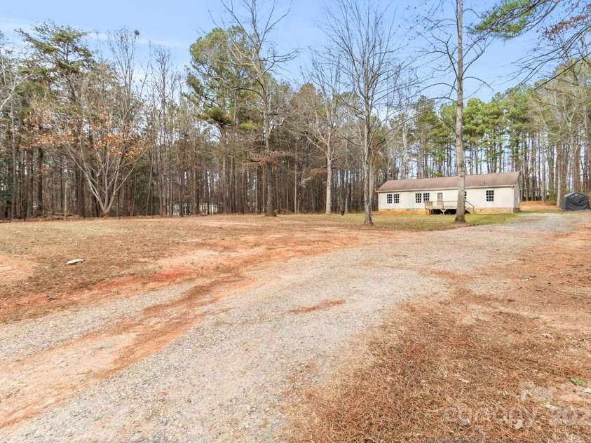 6706 Lineberger Road, Denver, NC 28037.  MLS# CAR4326987, YatesRealty ID 1609. 