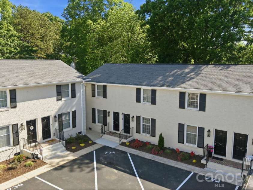 722 Franklin Street, Monroe, NC 28112.  MLS# CAR4346829, YatesRealty ID 16090. 722 W Franklin StMonroe, NC 28112