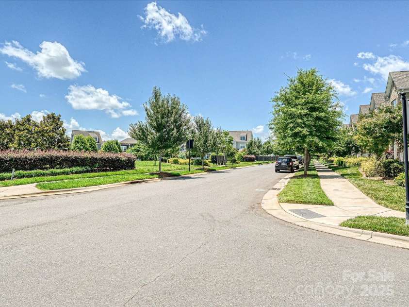 9405 Gladden Hill Lane, Pineville, NC 28134.  MLS# CAR4263103, YatesRealty ID 16090. Beautiful Streetscape