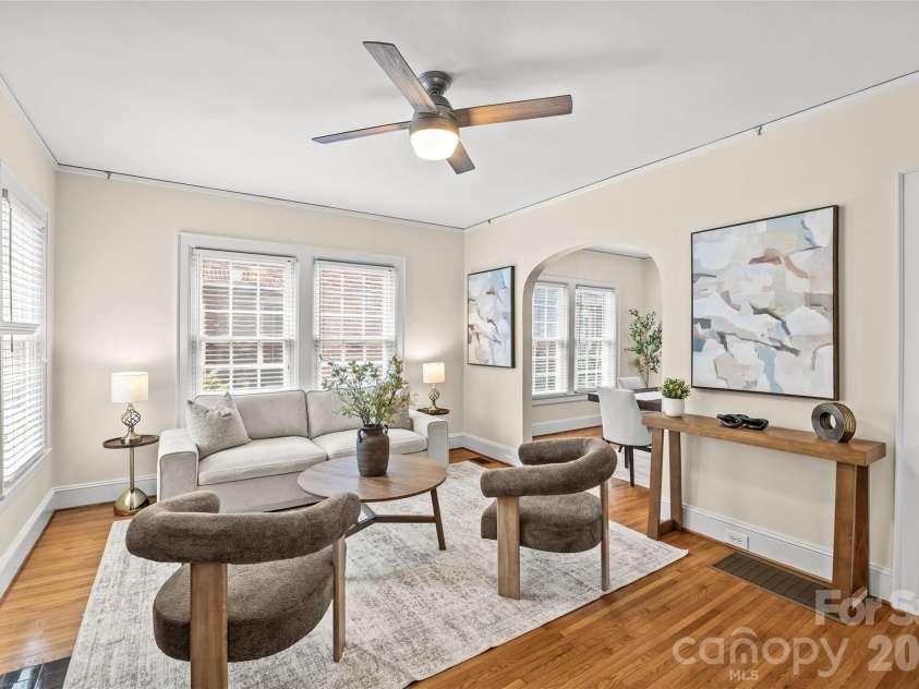 2137 Shenandoah Avenue, Charlotte, NC 28205.  MLS# CAR4369608, YatesRealty ID 16091. 