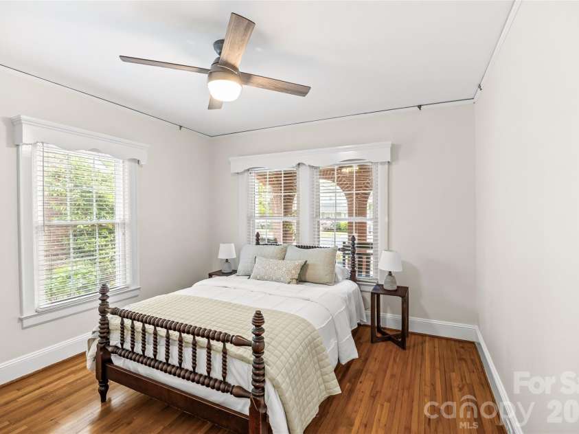 2137 Shenandoah Avenue, Charlotte, NC 28205.  MLS# CAR4369608, YatesRealty ID 16091. 