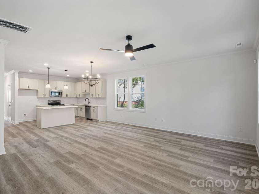 3142 Dublin Road, Charlotte, NC 28208.  MLS# CAR4367408, YatesRealty ID 16092. 