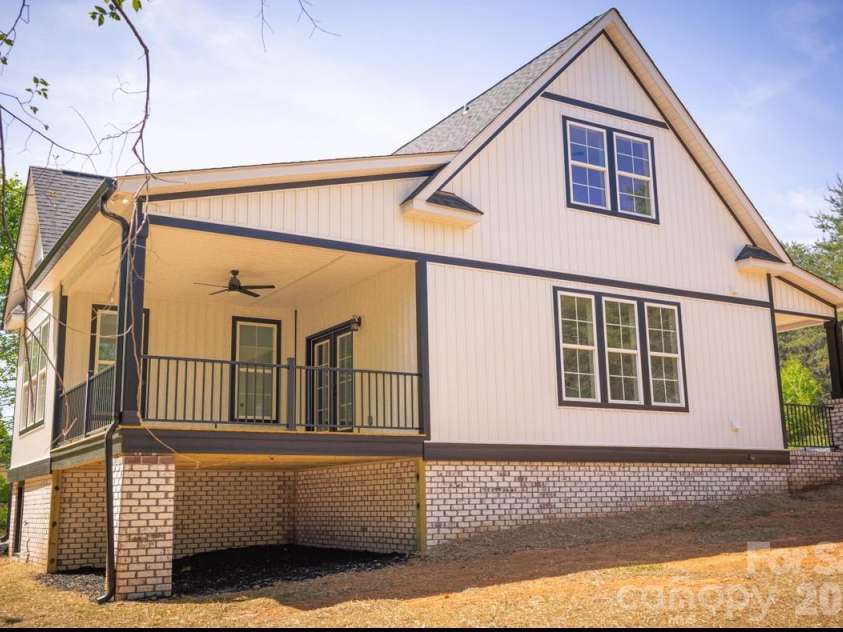 15678 Silver Road, Oakboro, NC 28129.  MLS# CAR4359895, YatesRealty ID 16093. 