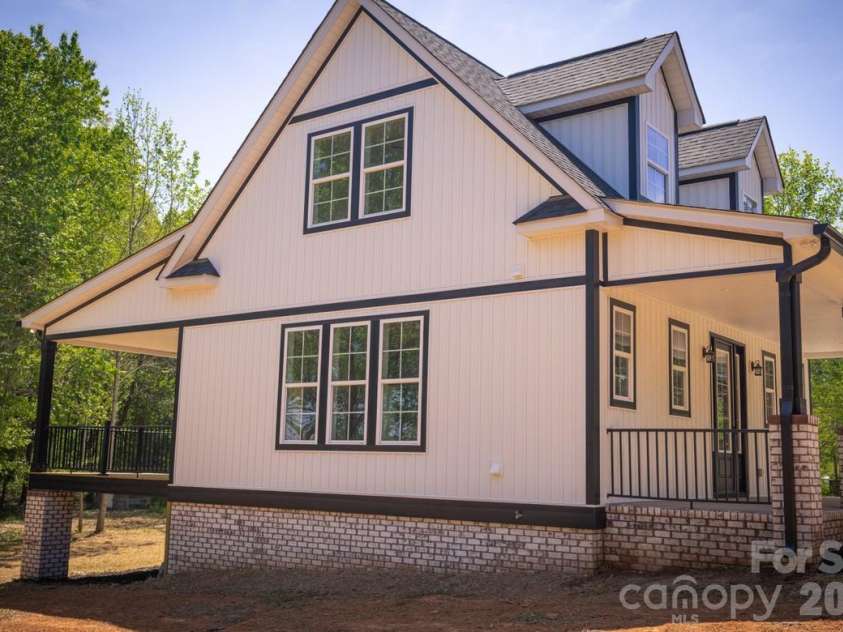 15678 Silver Road, Oakboro, NC 28129.  MLS# CAR4359895, YatesRealty ID 16093. 