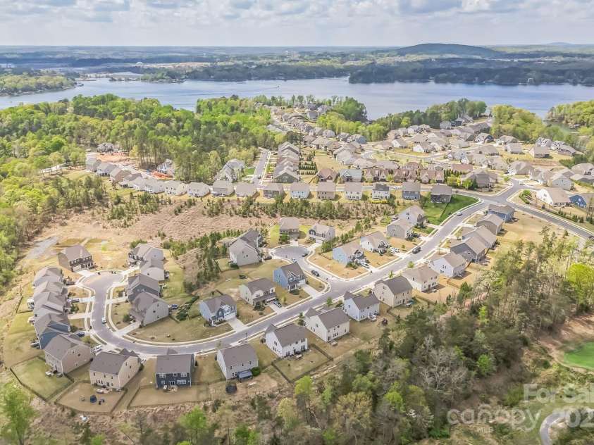 17712 Yarwill Court, Charlotte, NC 28278.  MLS# CAR4244525, YatesRealty ID 16095. 