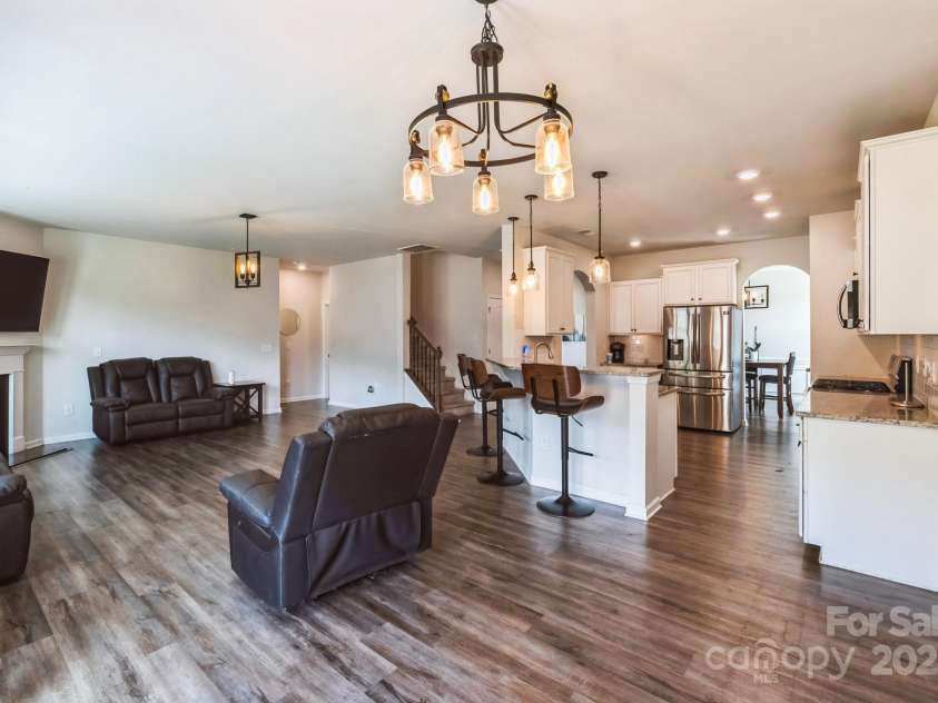 17712 Yarwill Court, Charlotte, NC 28278.  MLS# CAR4244525, YatesRealty ID 16095. 