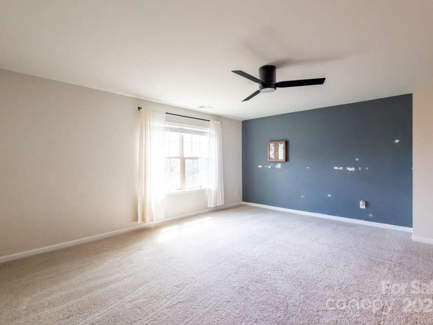 17712 Yarwill Court, Charlotte, NC 28278.  MLS# CAR4244525, YatesRealty ID 16095. 