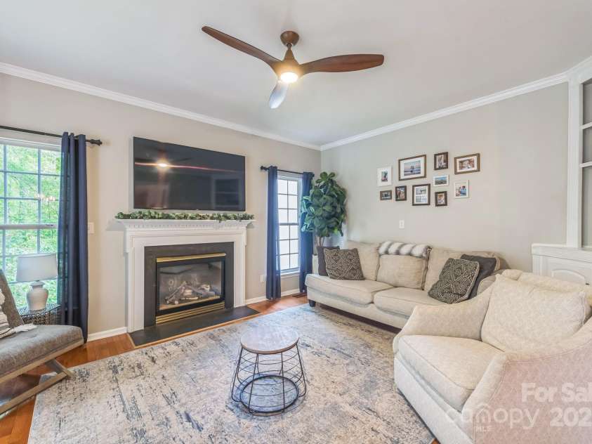 13312 Edgetree Drive, Pineville, NC 28134.  MLS# CAR4251843, YatesRealty ID 16097. 