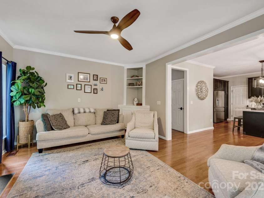 13312 Edgetree Drive, Pineville, NC 28134.  MLS# CAR4251843, YatesRealty ID 16097. 