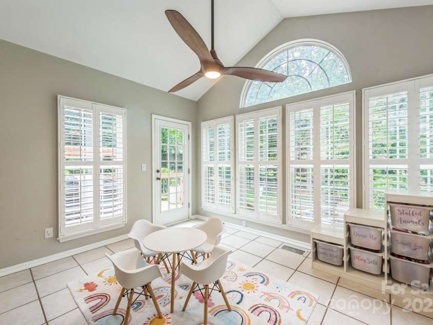 13312 Edgetree Drive, Pineville, NC 28134.  MLS# CAR4251843, YatesRealty ID 16097. 