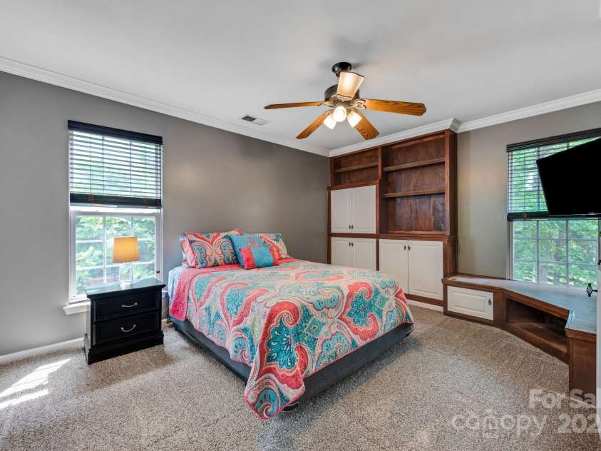 13312 Edgetree Drive, Pineville, NC 28134.  MLS# CAR4251843, YatesRealty ID 16097. 