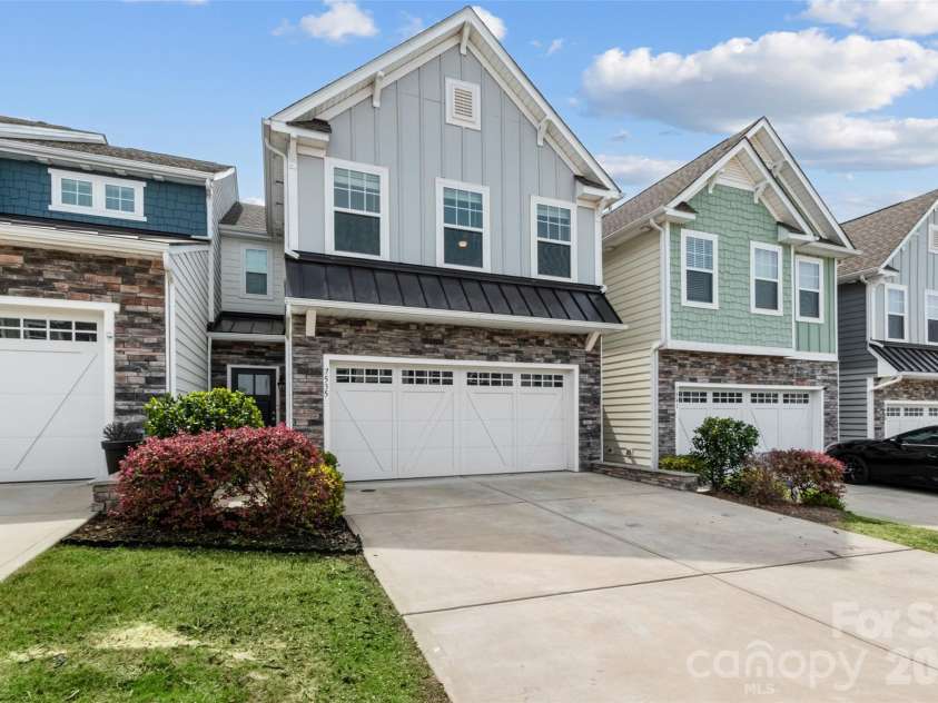7535 Hartsfield Drive, Lancaster, SC 29720.  MLS# CAR4367751, YatesRealty ID 16099. 
