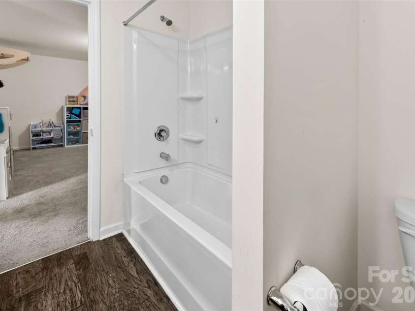 7535 Hartsfield Drive, Lancaster, SC 29720.  MLS# CAR4367751, YatesRealty ID 16099. 