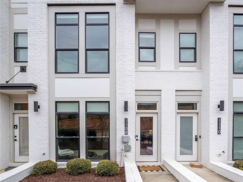 1108 Wesley Terrace Avenue, Charlotte, NC 28208.  MLS# CAR4221537, YatesRealty ID 1610. 
