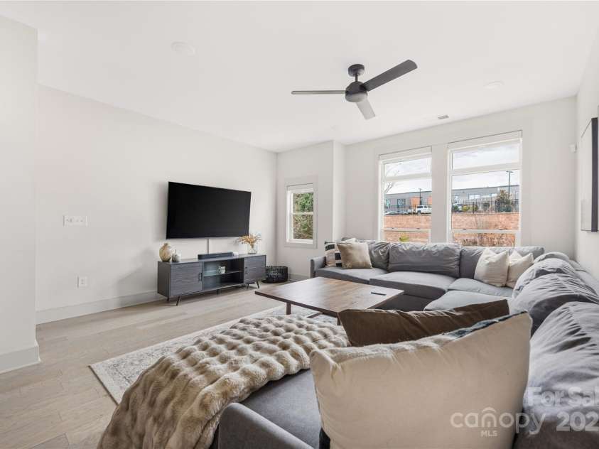 1108 Wesley Terrace Avenue, Charlotte, NC 28208.  MLS# CAR4221537, YatesRealty ID 1610. 