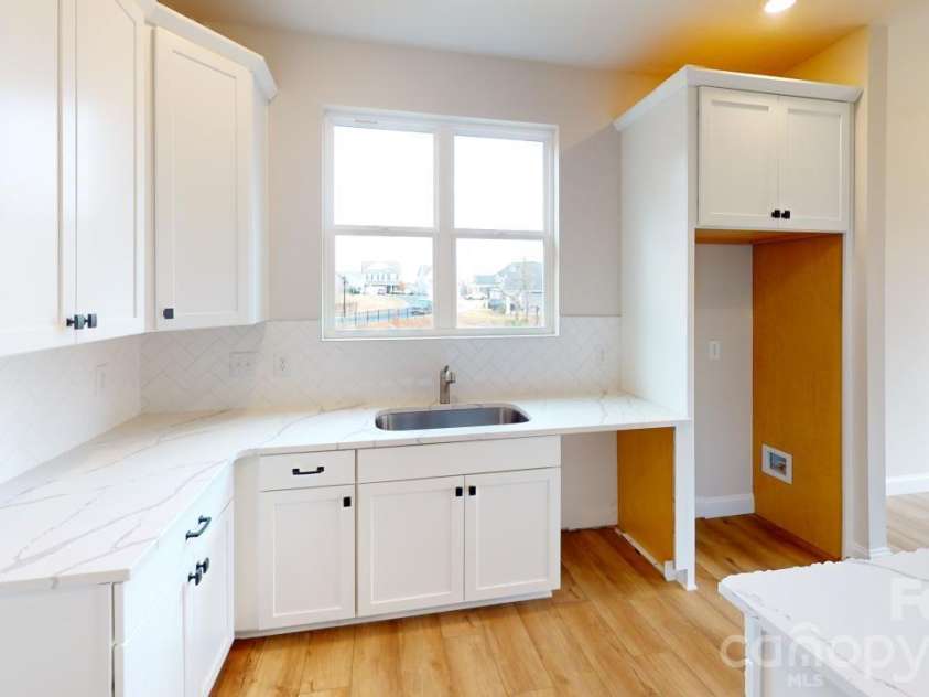 534 Tates Trail, Cramerton, NC 28032.  MLS# CAR4368562, YatesRealty ID 16101. HOME IS UNDER CONSTRUCTION. THESE PHOTOS ARE REPRESENTATIONAL.