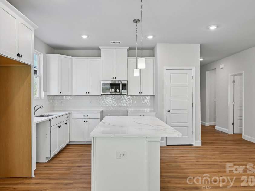 534 Tates Trail, Gastonia, NC 28056.  MLS# CAR4368562, YatesRealty ID 16101. 