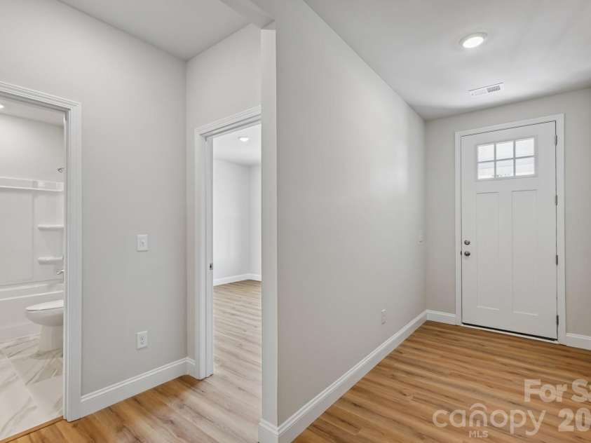 534 Tates Trail, Gastonia, NC 28056.  MLS# CAR4368562, YatesRealty ID 16101. 