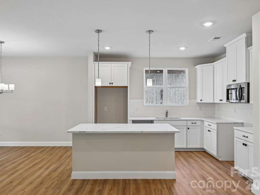534 Tates Trail, Gastonia, NC 28056.  MLS# CAR4368562, YatesRealty ID 16101. 