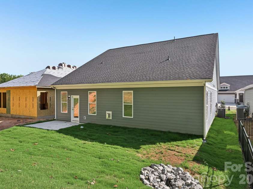 534 Tates Trail, Gastonia, NC 28056.  MLS# CAR4368562, YatesRealty ID 16101. 