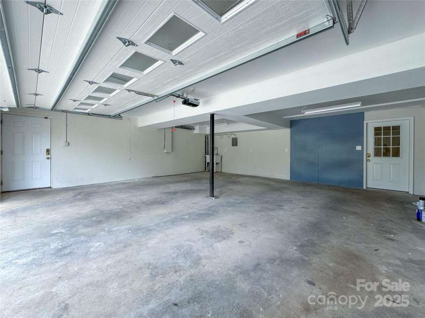 12011 Stoney Meadow Drive, Mint Hill, NC 28227.  MLS# CAR4240871, YatesRealty ID 16104. Oversized 2-car garage with 18 ft garage door