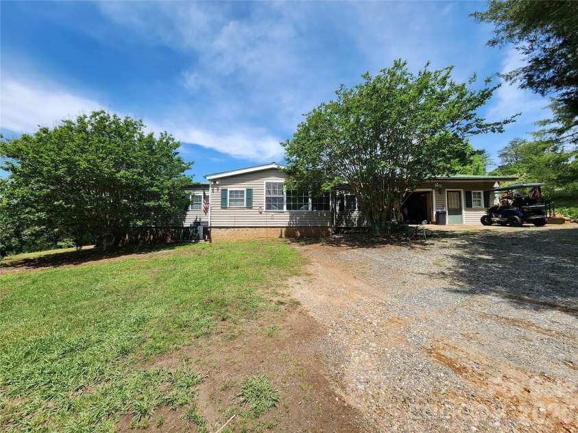 130 Susan Road, Casar, NC 28020.  MLS# CAR4258086, YatesRealty ID 16104. 