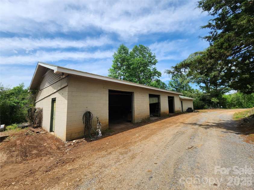 130 Susan Road, Casar, NC 28020.  MLS# CAR4258086, YatesRealty ID 16104. 