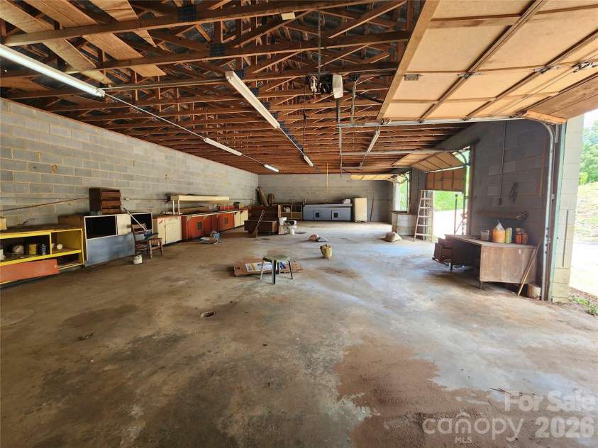 130 Susan Road, Casar, NC 28020.  MLS# CAR4258086, YatesRealty ID 16104. 