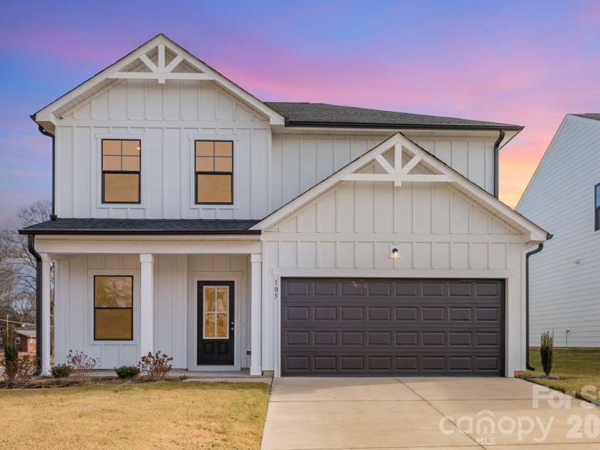 105 Silverwood Court, Mooresville, NC 28115.  MLS# CAR4353311, YatesRealty ID 16105. 
